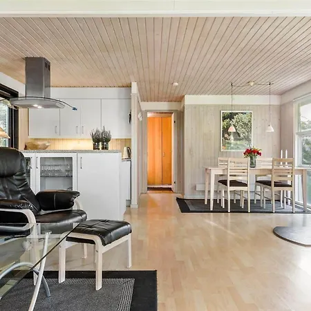 Ferienhaus 3015-stege-straektovet-8 *